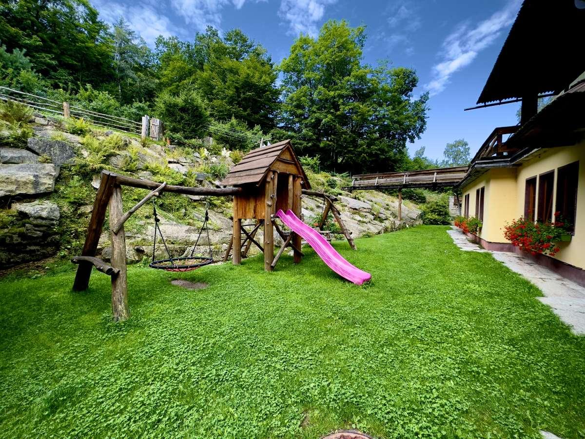Willa Gazdowka - Pokoje Goscinne Szklarska Poręba Exteriör bild